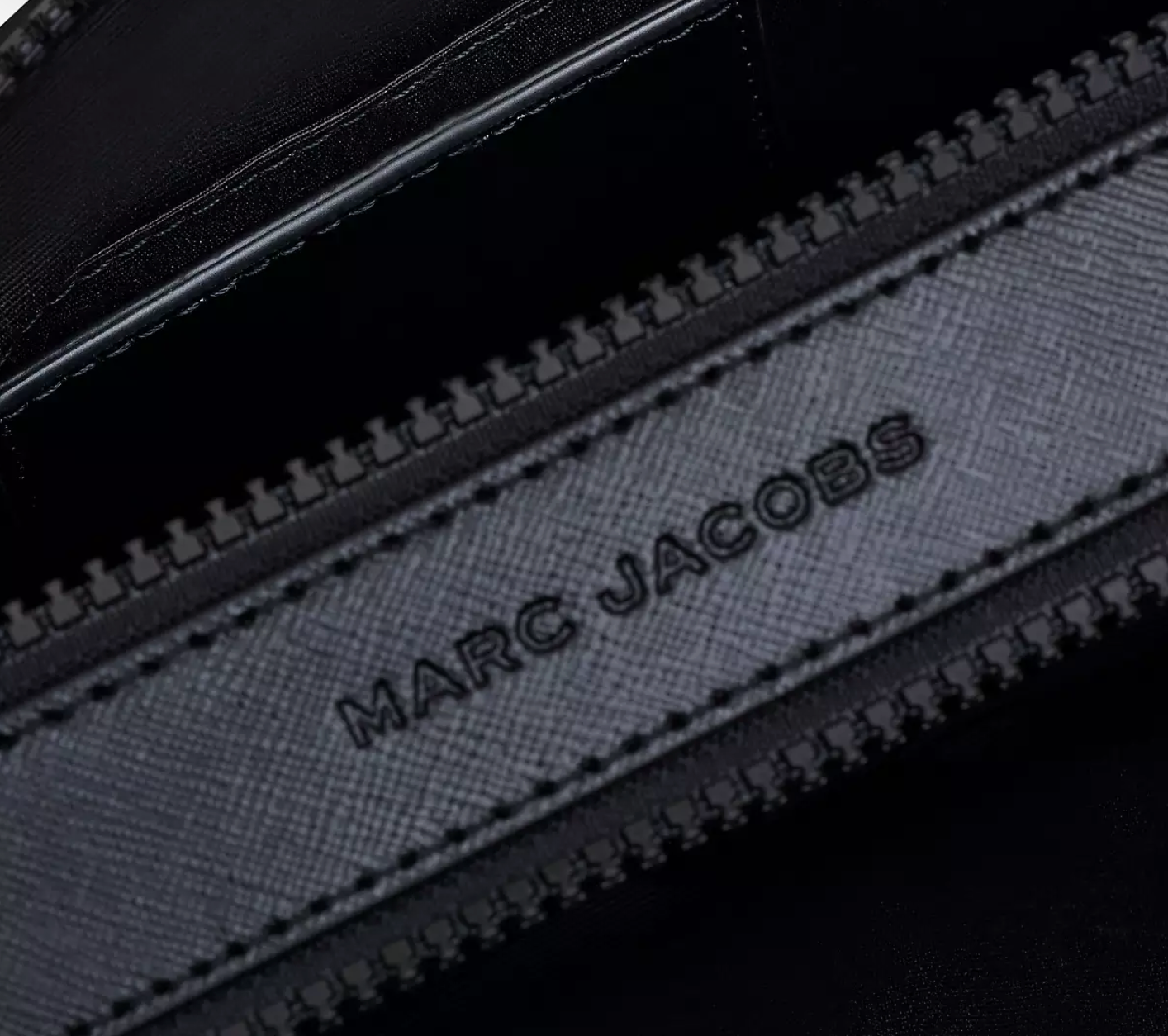 Marc Jacobs The Snapshot DTM